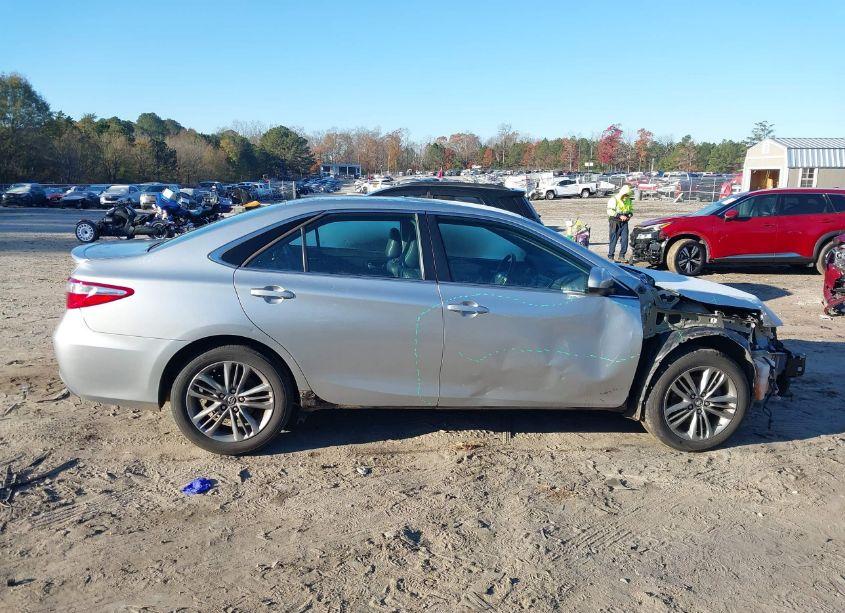 Photo 13 of 2017 Toyota Camry SE (VIN 4T1BF1FK3HU419823)