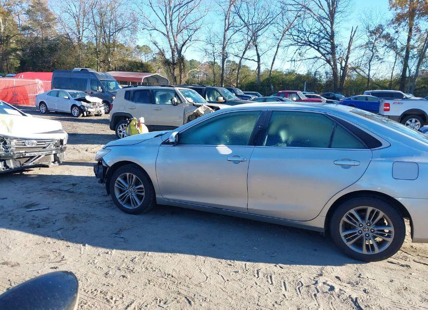 Photo 14 of 2017 Toyota Camry SE (VIN 4T1BF1FK3HU419823)