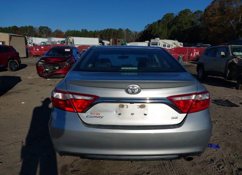 Photo 16 of 2017 Toyota Camry SE (VIN 4T1BF1FK3HU419823)