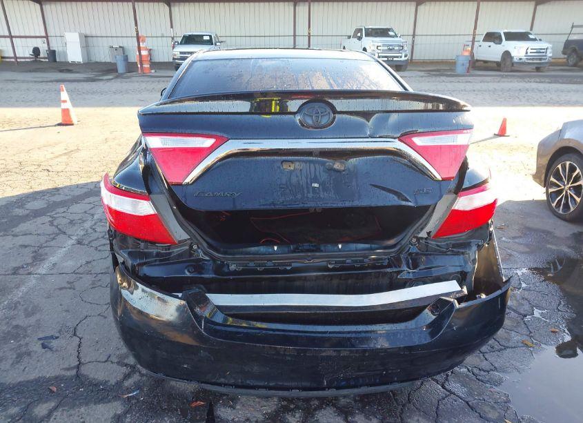 Photo 16 of 2017 Toyota Camry SE (VIN 4T1BF1FK3HU421913)