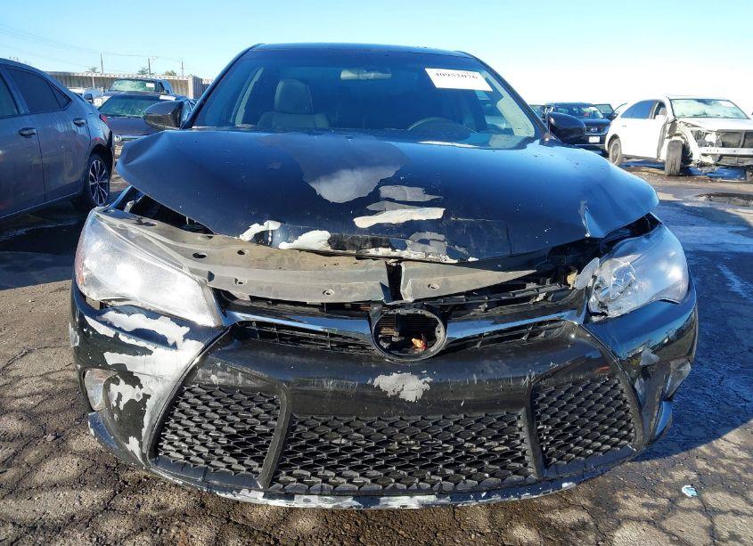 Photo 6 of 2017 Toyota Camry SE (VIN 4T1BF1FK3HU421913)