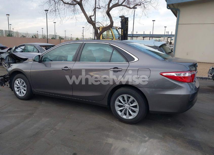 Photo 14 of 2017 Toyota Camry LE (VIN 4T1BF1FK3HU428408)