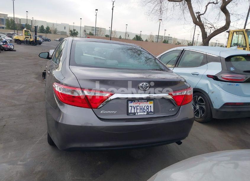 Photo 16 of 2017 Toyota Camry LE (VIN 4T1BF1FK3HU428408)