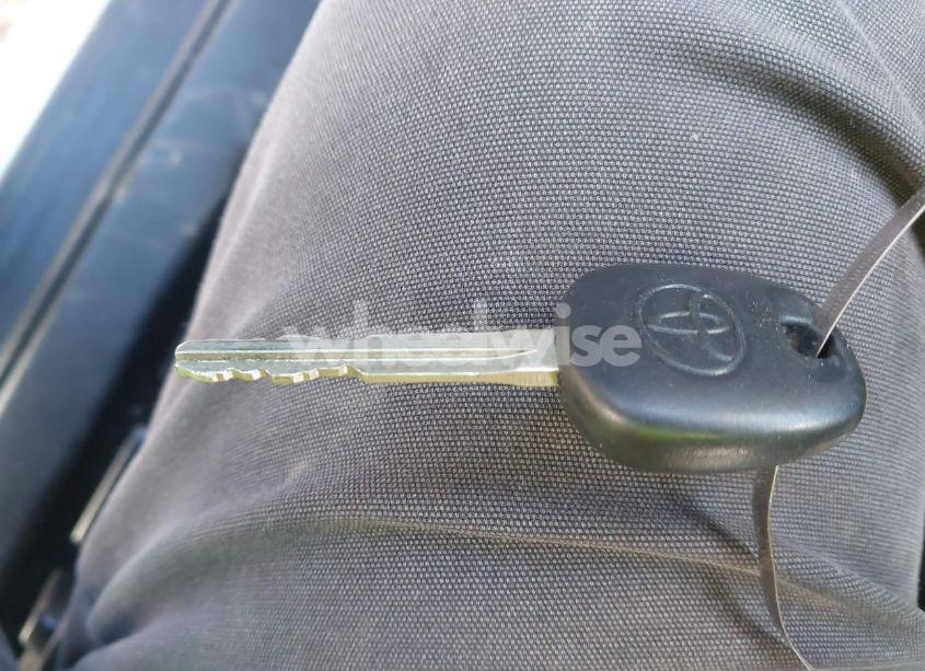 Photo 11 of 2017 Toyota Camry SE (VIN 4T1BF1FK3HU430532)