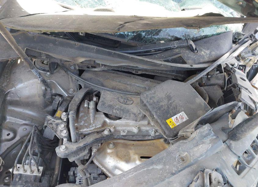 Photo 10 of 2017 Toyota Camry SE (VIN 4T1BF1FK3HU432670)