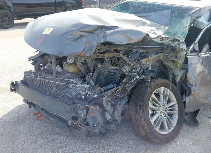 Photo 6 of 2017 Toyota Camry SE (VIN 4T1BF1FK3HU432670)