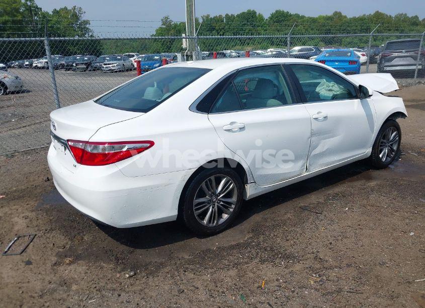 Photo 4 of 2017 Toyota Camry LE (VIN 4T1BF1FK3HU630245)