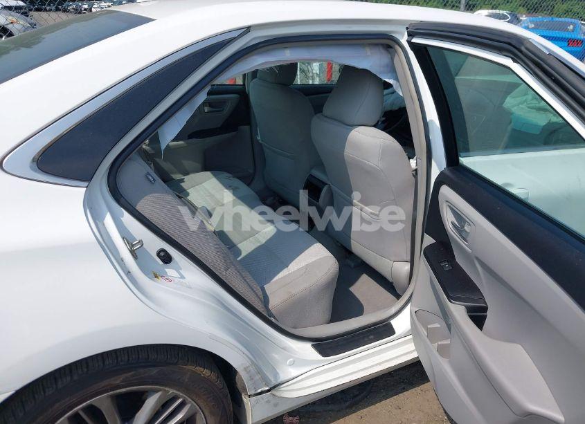 Photo 8 of 2017 Toyota Camry LE (VIN 4T1BF1FK3HU630245)