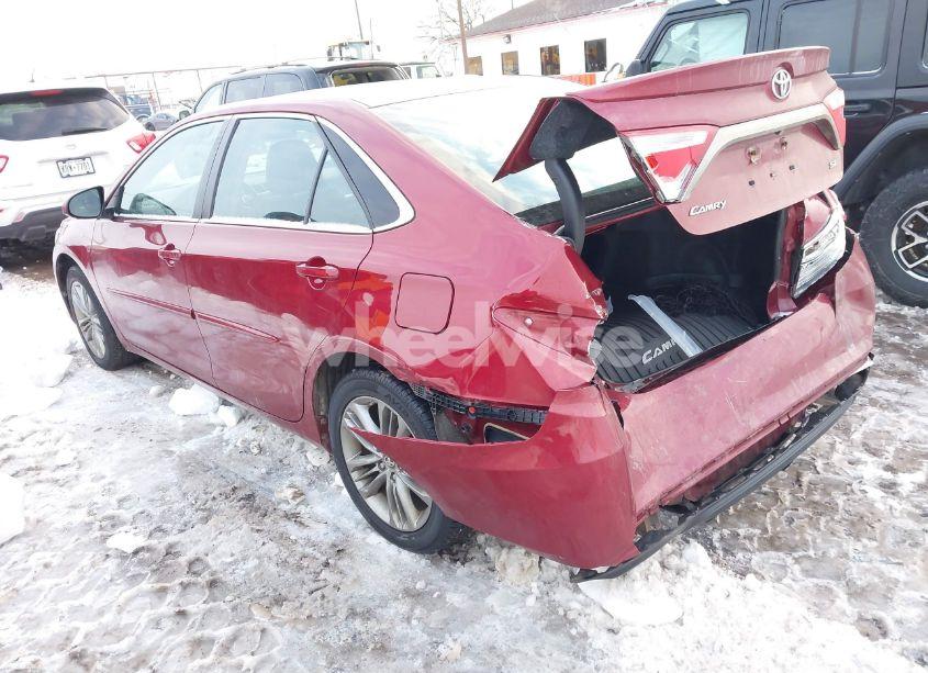 Photo 3 of 2017 Toyota Camry SE (VIN 4T1BF1FK3HU634019)