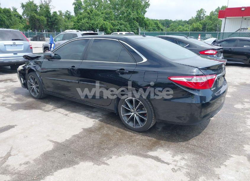 Photo 3 of 2017 Toyota Camry XSE (VIN 4T1BF1FK3HU638801)