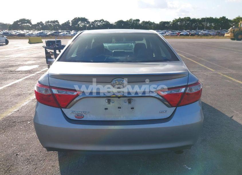Photo 16 of 2017 Toyota Camry SE (VIN 4T1BF1FK3HU642248)