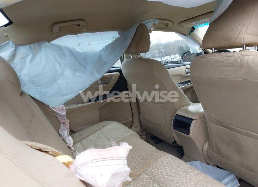 Photo 8 of 2017 Toyota Camry LE (VIN 4T1BF1FK3HU684127)