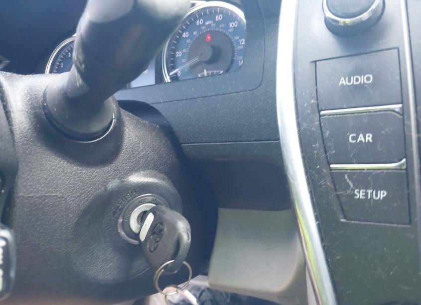 Photo 11 of 2017 Toyota Camry LE (VIN 4T1BF1FK3HU710788)