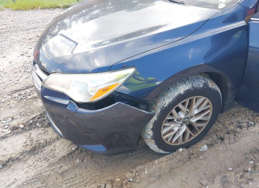 Photo 17 of 2017 Toyota Camry LE (VIN 4T1BF1FK3HU710788)