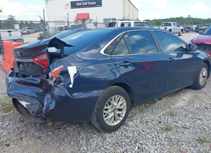 Photo 4 of 2017 Toyota Camry LE (VIN 4T1BF1FK3HU710788)