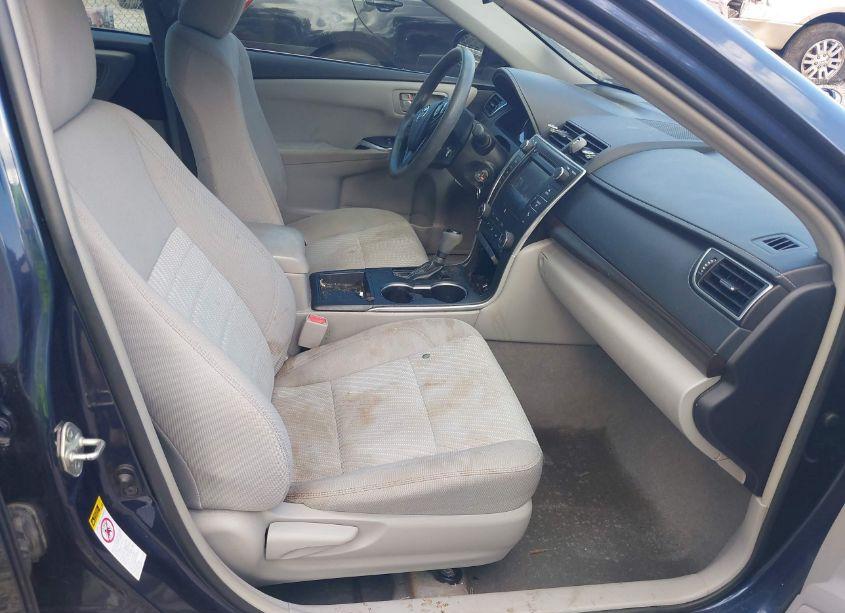 Photo 5 of 2017 Toyota Camry LE (VIN 4T1BF1FK3HU710788)