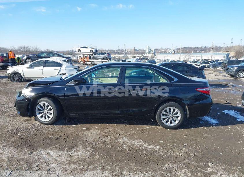 Photo 14 of 2017 Toyota Camry LE (VIN 4T1BF1FK3HU717532)