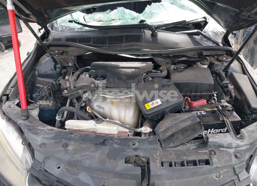 Photo 10 of 2017 Toyota Camry SE (VIN 4T1BF1FK3HU732936)