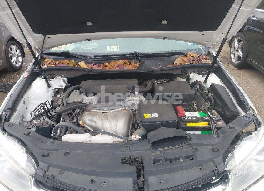 Photo 10 of 2017 Toyota Camry LE (VIN 4T1BF1FK3HU734718)