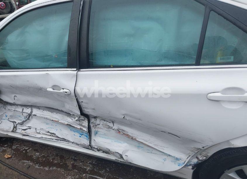 Photo 14 of 2017 Toyota Camry LE (VIN 4T1BF1FK3HU734718)