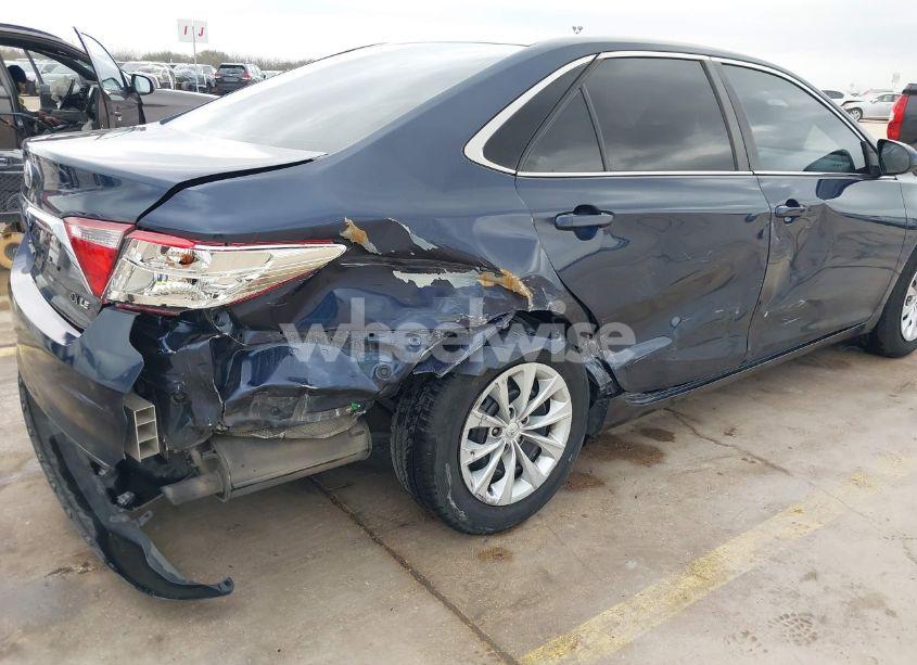 Photo 6 of 2017 Toyota Camry LE (VIN 4T1BF1FK3HU744567)
