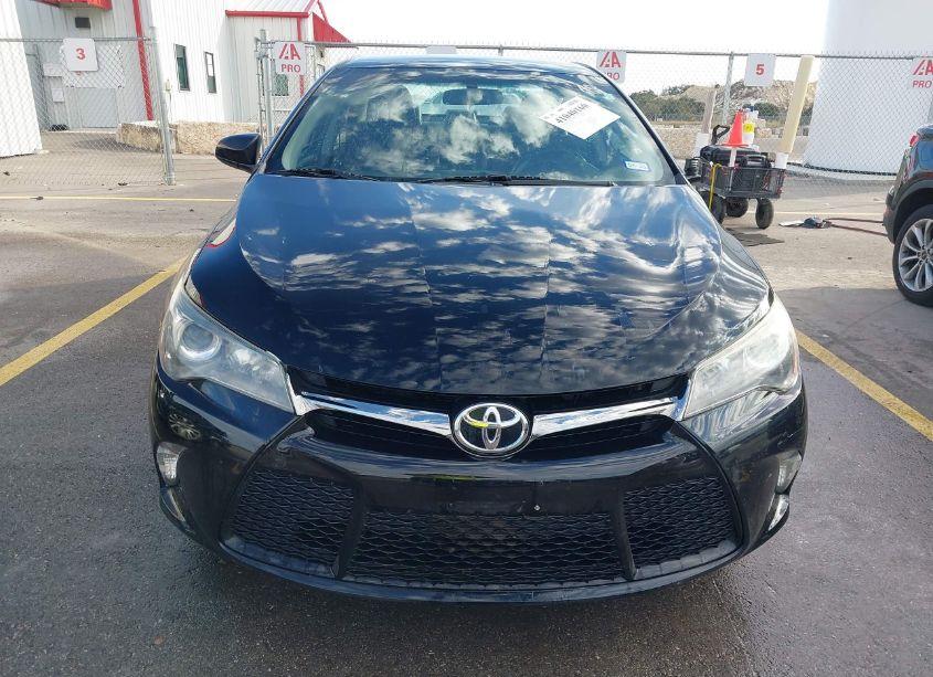 Photo 13 of 2017 Toyota Camry SE (VIN 4T1BF1FK3HU755374)