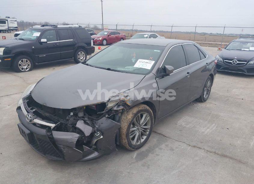 Photo 6 of 2017 Toyota Camry SE (VIN 4T1BF1FK3HU792408)