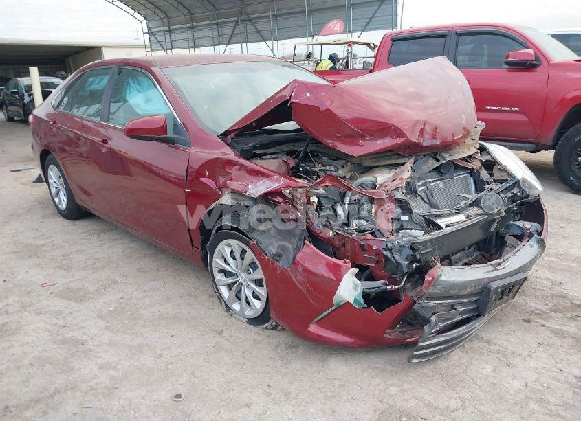 2017 Toyota Camry LE (VIN 4T1BF1FK3HU797074) main photo