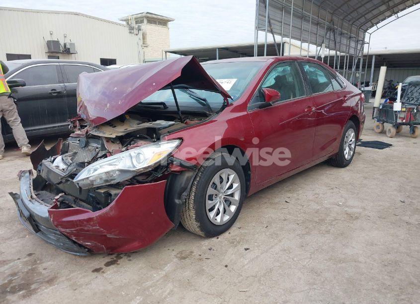 Photo 2 of 2017 Toyota Camry LE (VIN 4T1BF1FK3HU797074)