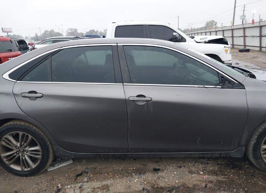 Photo 13 of 2017 Toyota Camry SE (VIN 4T1BF1FK3HU802368)