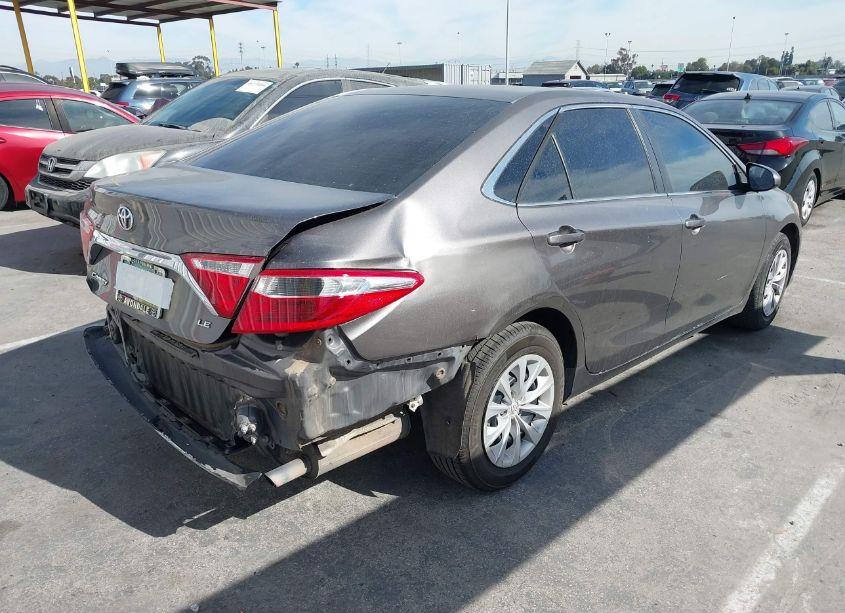 Photo 4 of 2017 Toyota Camry LE (VIN 4T1BF1FK3HU804220)