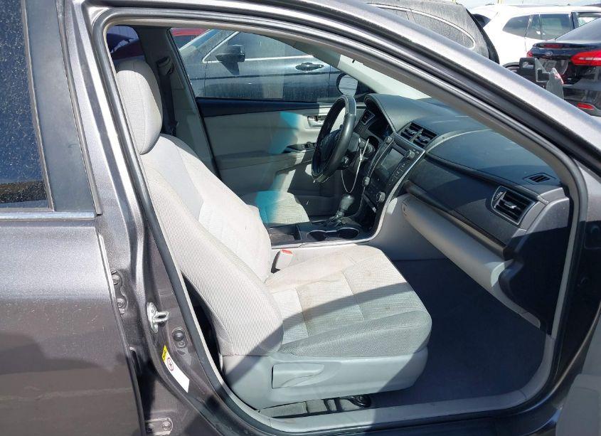 Photo 5 of 2017 Toyota Camry LE (VIN 4T1BF1FK3HU804220)