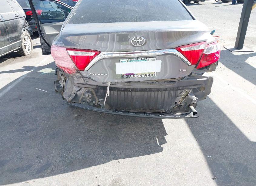 Photo 6 of 2017 Toyota Camry LE (VIN 4T1BF1FK3HU804220)