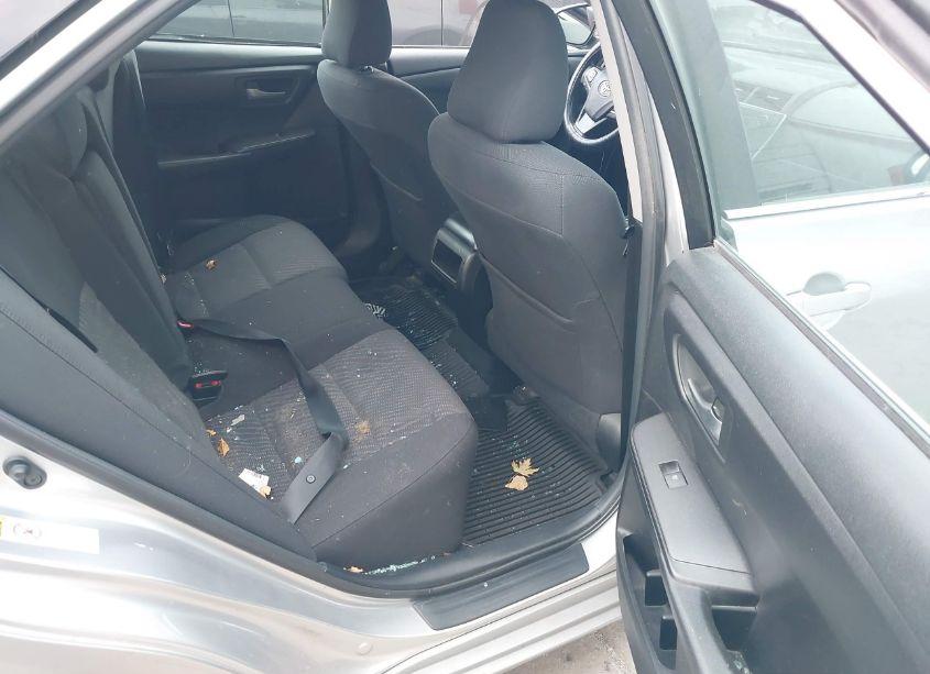 Photo 8 of 2017 Toyota Camry LE (VIN 4T1BF1FK3HU804864)