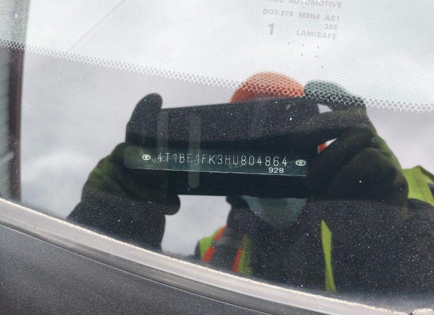 Photo 9 of 2017 Toyota Camry LE (VIN 4T1BF1FK3HU804864)