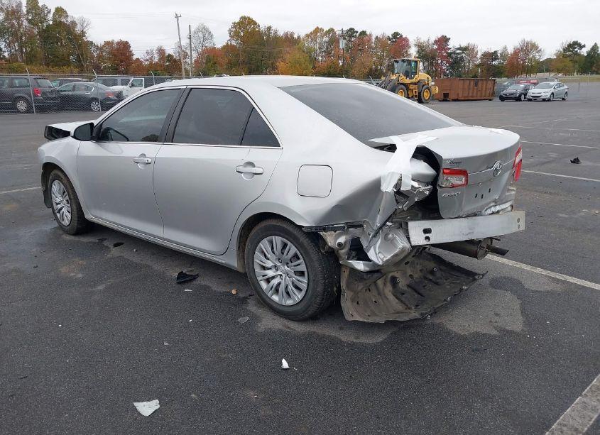 Photo 3 of 2012 Toyota Camry LE (VIN 4T1BF1FK4CU001277)