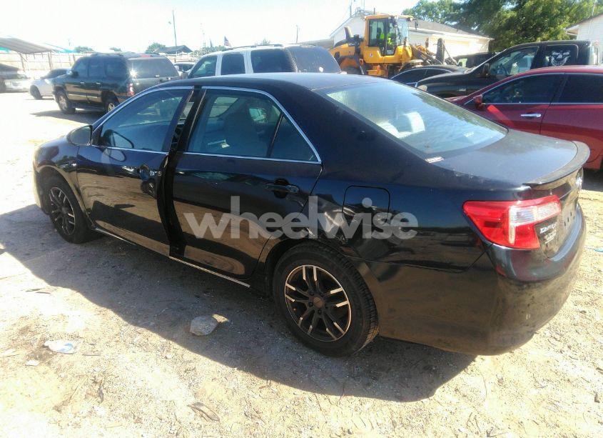 Photo 3 of 2012 Toyota Camry LE (VIN 4T1BF1FK4CU002252)