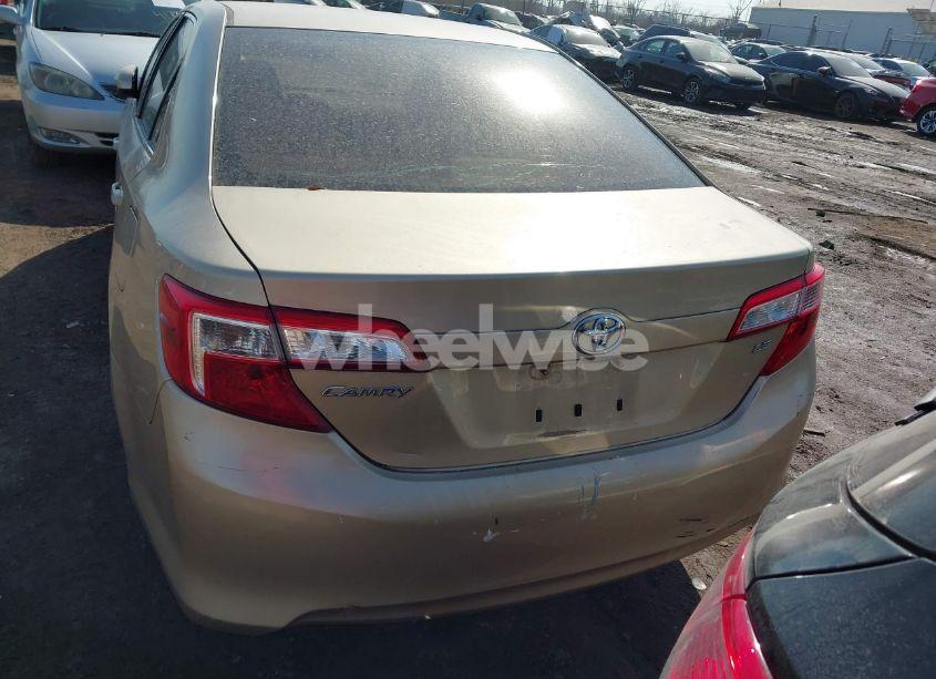 Photo 17 of 2012 Toyota Camry LE (VIN 4T1BF1FK4CU035509)