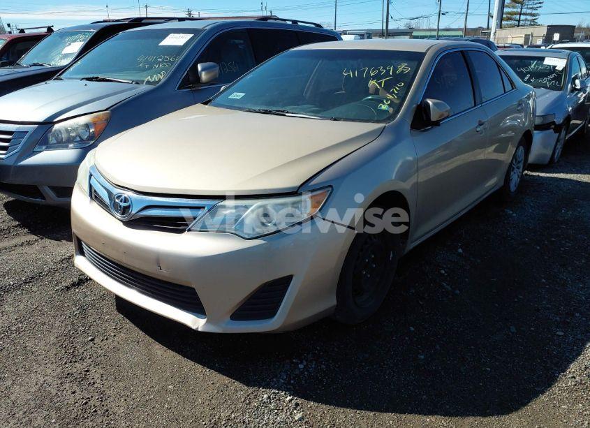 Photo 2 of 2012 Toyota Camry LE (VIN 4T1BF1FK4CU035509)