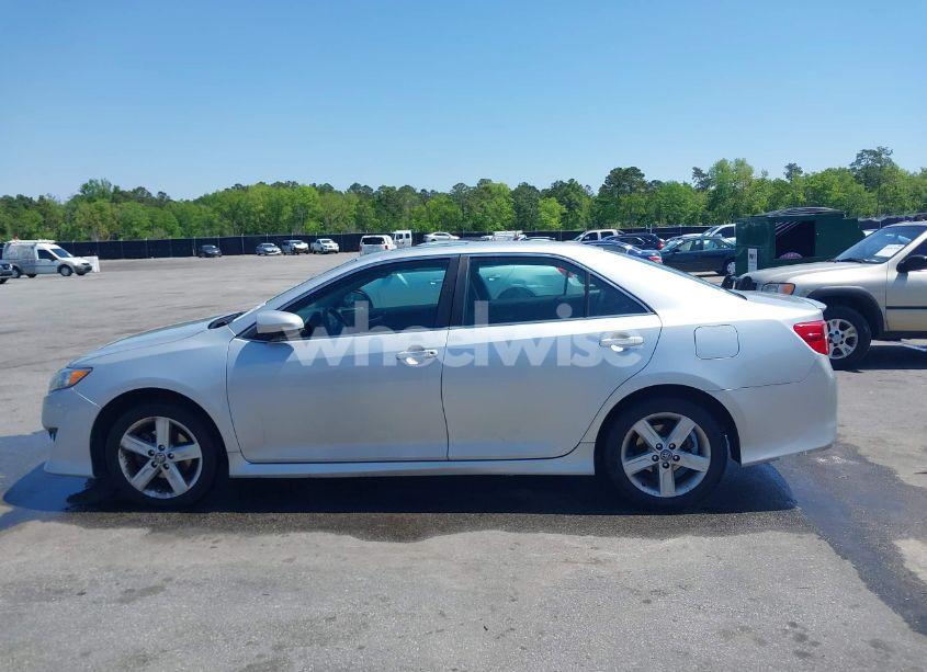 Photo 14 of 2012 Toyota Camry SE (VIN 4T1BF1FK4CU061477)