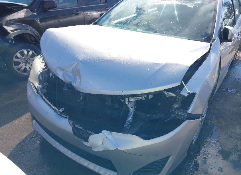 Photo 6 of 2012 Toyota Camry LE (VIN 4T1BF1FK4CU062161)