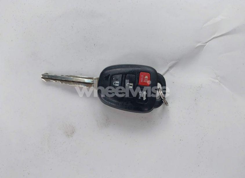 Photo 11 of 2012 Toyota Camry LE (VIN 4T1BF1FK4CU062953)