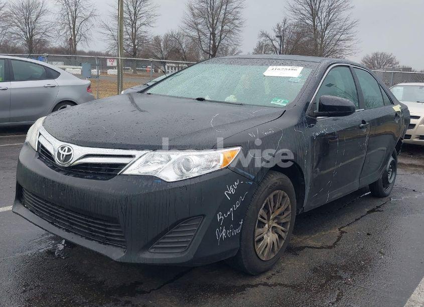 Photo 2 of 2012 Toyota Camry LE (VIN 4T1BF1FK4CU062953)