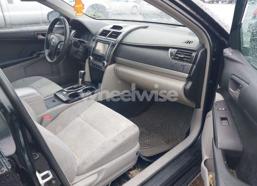 Photo 5 of 2012 Toyota Camry LE (VIN 4T1BF1FK4CU062953)