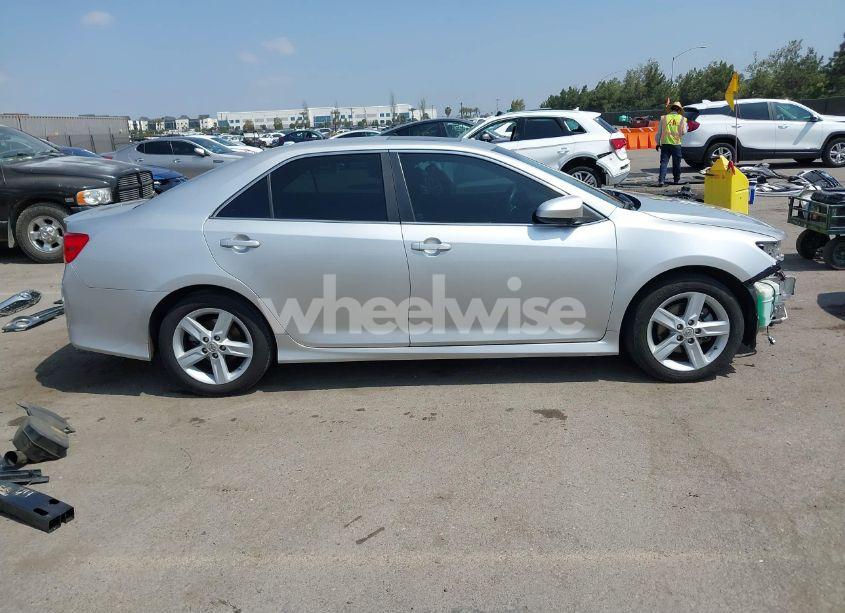 Photo 14 of 2012 Toyota Camry SE (VIN 4T1BF1FK4CU068588)