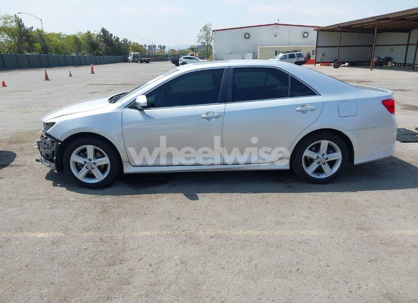 Photo 15 of 2012 Toyota Camry SE (VIN 4T1BF1FK4CU068588)