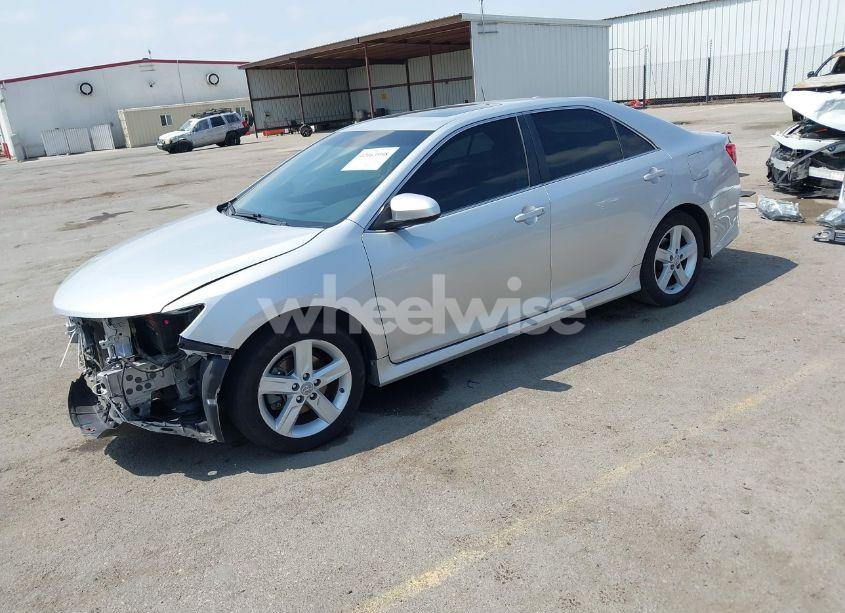 Photo 2 of 2012 Toyota Camry SE (VIN 4T1BF1FK4CU068588)