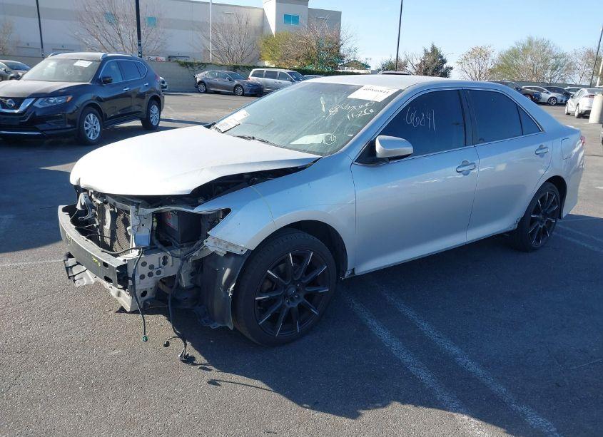 Photo 2 of 2012 Toyota Camry SE (VIN 4T1BF1FK4CU112850)