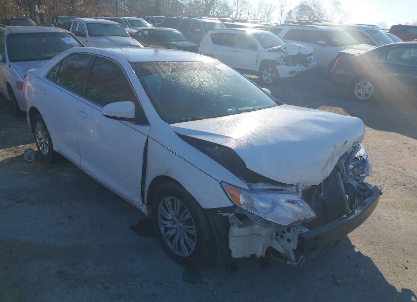 2012 Toyota Camry LE (VIN 4T1BF1FK4CU113481) main photo