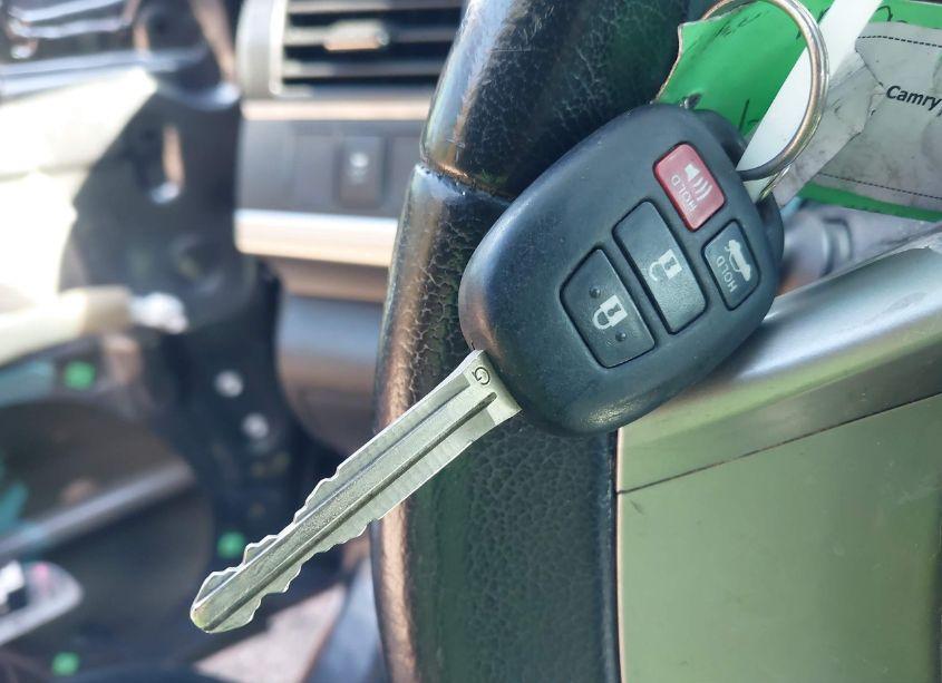 Photo 11 of 2012 Toyota Camry SE (VIN 4T1BF1FK4CU117093)